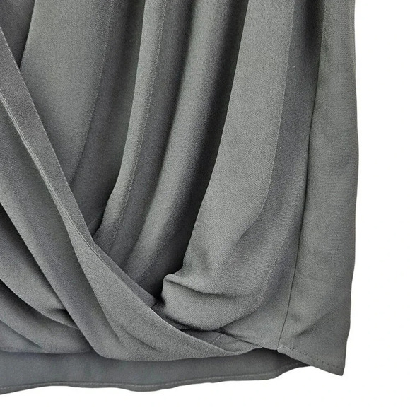 Halogen Blouse Top Size Small Gray Cap Sleeve Layered Look Scoop Neck Faux Wrap - Picture 3 of 12